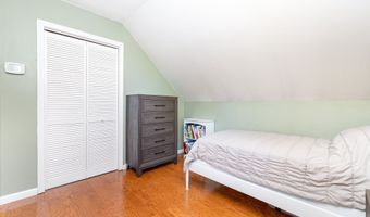 85 Pleasant View Ave, Bristol, CT 06010