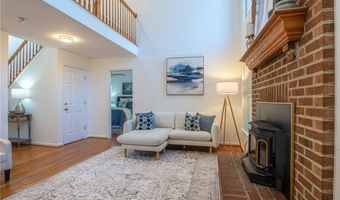 2387 Burlington Dr, Amissville, VA 20106