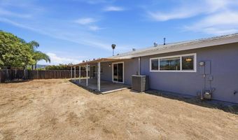 1620 Kenora Dr, Escondido, CA 92027