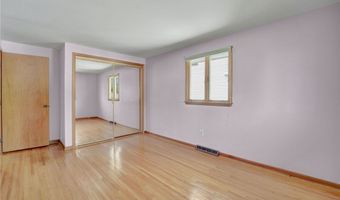 61 Caesar Blvd, Amherst, NY 14221