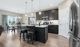 5329 Greyson Heights Dr, Auburn, IN 46706