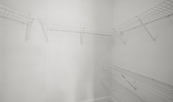2086 Autumn Hill Dr, Ann Arbor, MI 48103