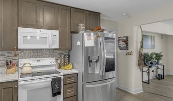 208 Kenneth Dr, Boiling Springs, SC 29316