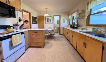 410 1st St NW, Aitkin, MN 56431