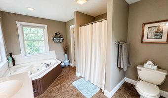 445 Church St, Brooklyn, CT 06234