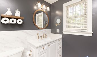 13065 Riverside Ct, Ashland, VA 23005