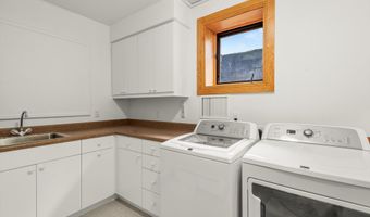 413 W Smuggler St, Aspen, CO 81611