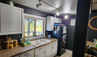 6372 N Yellowstone Trl, Allenton, WI 53002