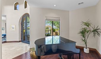37334 N WINDING WASH Trl, Carefree, AZ 85377