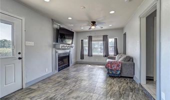 912 S 7th St, Aransas Pass, TX 78336