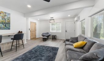 554 Homestead Holw, Careywood, ID 83809