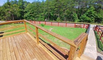 14 Manor Dr, Beattyville, KY 41311