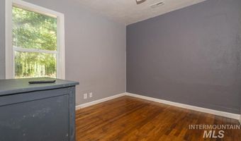 1206 N Michigan Ave, Caldwell, ID 83605