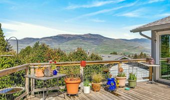 1159 Park St, Ashland, OR 97520