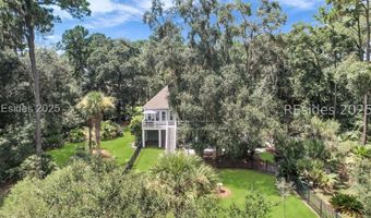 23 Little Creek Rd, Beaufort, SC 29907