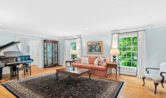 28 Royle Rd, Darien, CT 06820