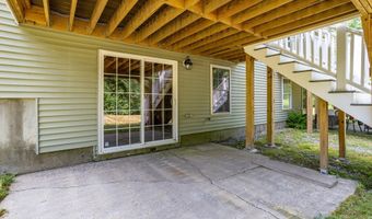 8 Alden Dr 8, Berlin, MA 01503