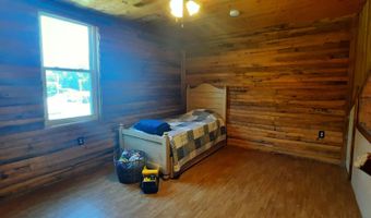 624 Saul Begley Rd, Annville, KY 40402