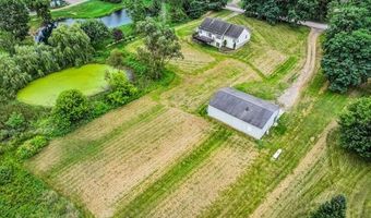 6051 Hough Rd, Almont, MI 48003