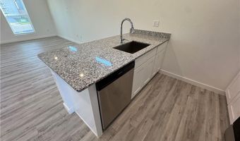 910 Massachusetts Ave, Bentonville, AR 72713
