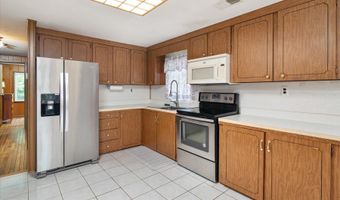 2005 LELAND Ave, Baltimore, MD 21220