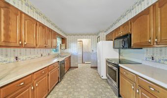 5875 US-127, Addison, MI 49220