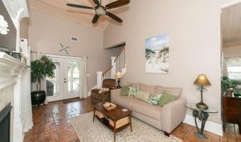 404 S Toulme St, Bay St. Louis, MS 39520