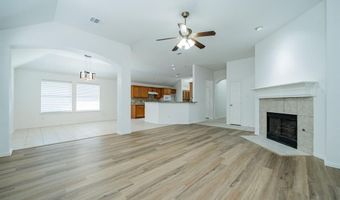 910 Crater Lake Ct, Allen, TX 75002