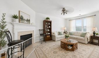 5722 CALLCOTT Way B, Alexandria, VA 22312