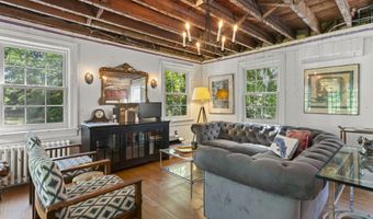 341 Chapel Hill Rd, Atlantic Highlands, NJ 07716