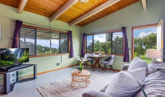2114- B KAIWIKI Rd, Hilo, HI 96720