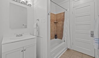 534 IRVING St NW, Washington, DC 20010