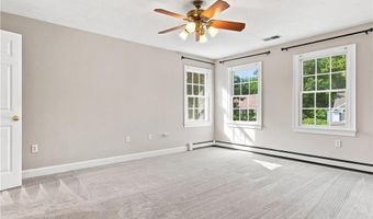 6 Cathedral Ct, Cumberland, RI 02864
