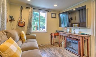 123 N Hayden Dr, Escondido, CA 92027