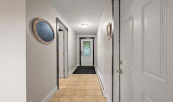 32 Rapha Pl, Augusta, ME 04330