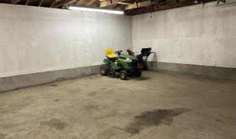40231 N Dell Dr, Antioch, IL 60002