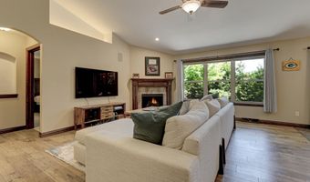 4800 N INDIGO Ln, Appleton, WI 54913