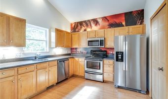3108 Vermont Pl, Akron, OH 44312