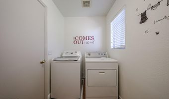 6276 S Nash Way, Chandler, AZ 85249