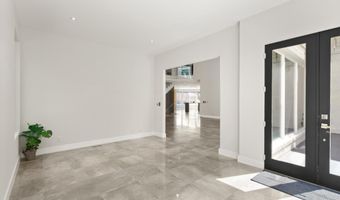 6600 RESERVES HILL Ct, Annandale, VA 22003