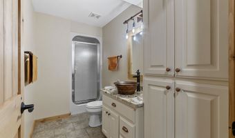4615 WINDING CREEK Trl, Abrams, WI 54101