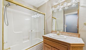 812 Diamond Dr, Arcata, CA 95521