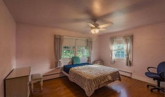 109 Golf Course Rd, Amsterdam, NY 12010