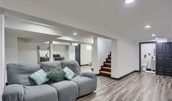 1703 Vanburen St, Aliquippa, PA 15001