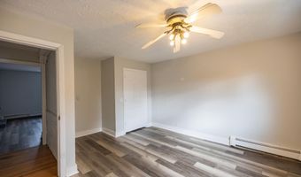 27 Flanders St, Auburn, ME 04210