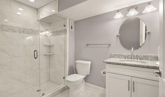 9912 MONTAUK Ave, Bethesda, MD 20817