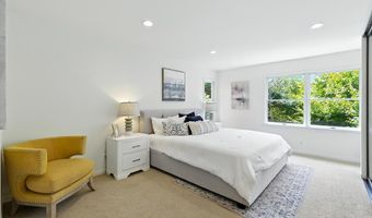 357 Centre Ct, Alameda, CA 94502