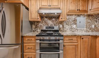 1300 ARMY NAVY Dr 425, Arlington, VA 22202