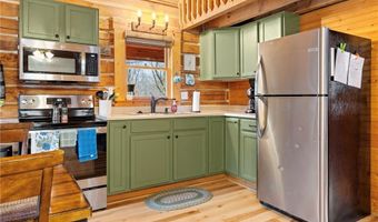 10510 Deer Dr, Birdseye, IN 47513