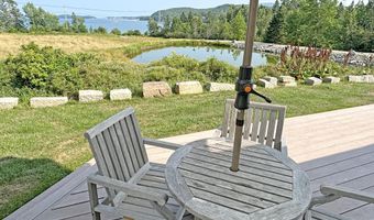 18 Hamor Ln, Bar Harbor, ME 04609